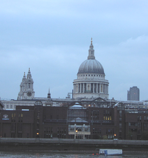 day-1-2-thames-view-01