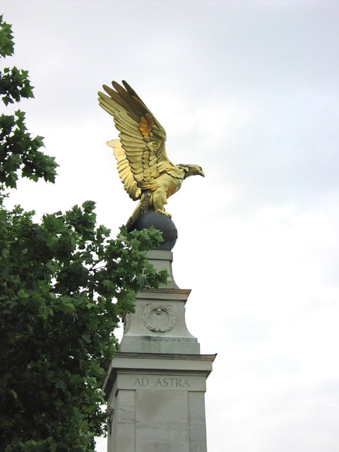 day-2-5-parliment-view-08-war-memorial