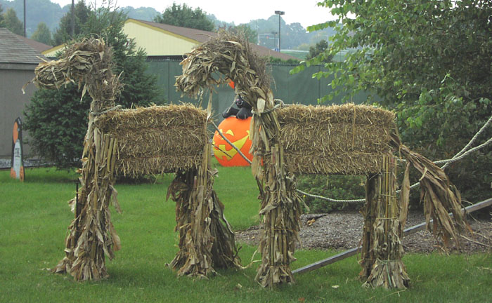 dorney-park-halloween-stagecoach-03